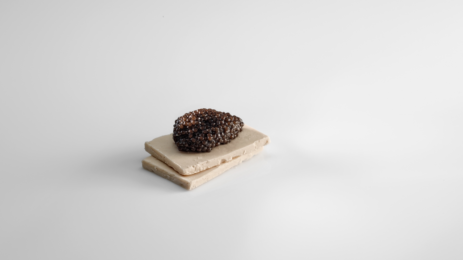 Chufa con caviar.
FOTO: José Luis López de Zubiría/ Mugaritz
