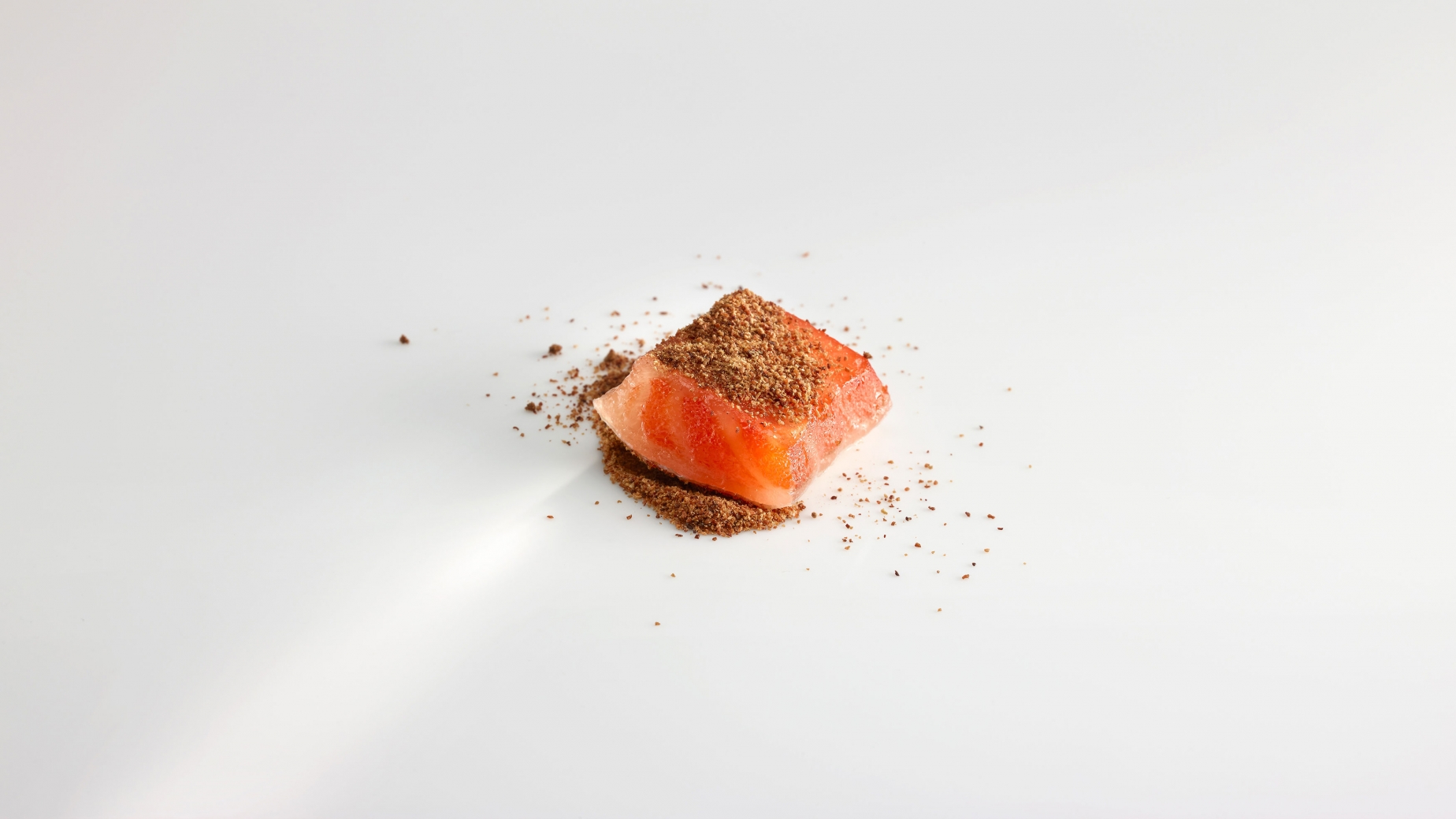 House-cured salmon bonbon.
PHOTO: José Luis López de Zubiría/ Mugaritz 